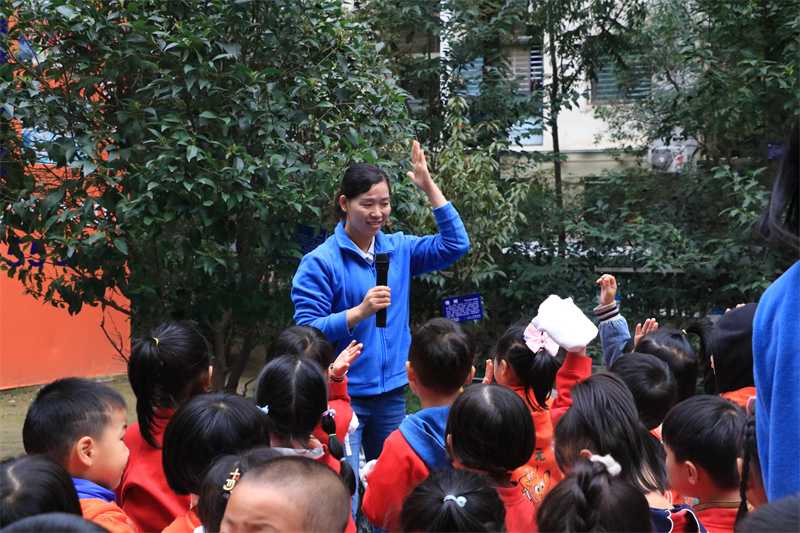Qiyuan HaHaYu Yangguanggu Kindergarten Fire Drill Activities